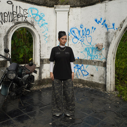 CROSSROADS TEE (ONYX)